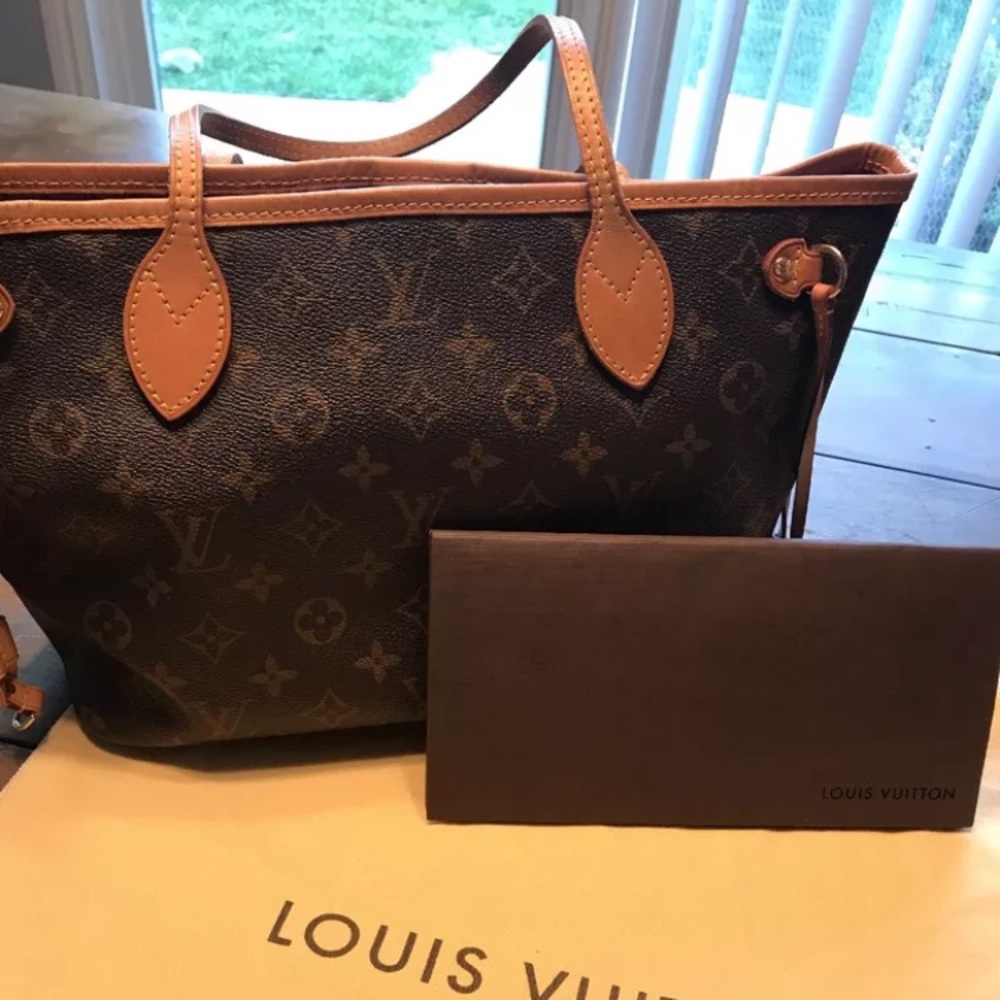 💫SOLD💐Louis Vuitton Neverfull PM